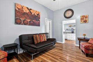 Relaxing & spacious home near Shelby Park District - 4