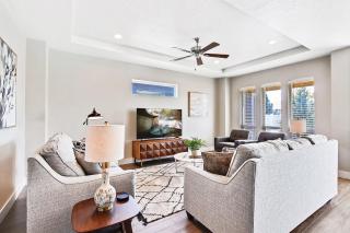 Top Rated - Spotless - Prime Central Location - by The Village At Meridian - 3