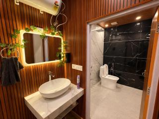 The Hideaway Suite Mussoorie, 1bhk stay - 3