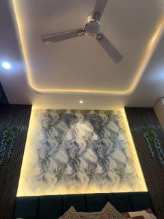 Ruby Luxury 1RK Stay Kitchen & Easy Check-in - 7