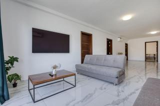 New & Spacious 7BR Apartment in Swieqi by SF Homes - 6