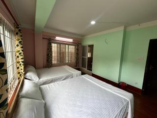 ELEGANZO - The Homestay County - 5
