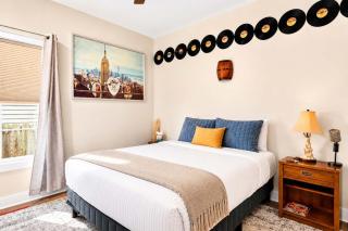 Relaxing unit in Germantown near bourbon spots - 9