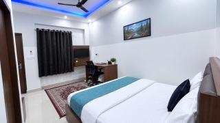 Shree Anjana Hotel - 3