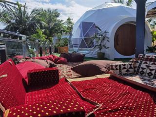 Romantic Luxury Beach Dome - Private Garden - 2