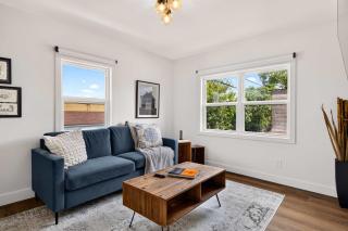 Iconic urban Bourbon Trail suite with EV charger - 7
