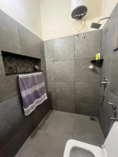 Conveniently located villa in Trivandrum - 5