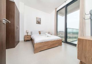 Blue Bay Walk Your 1BR Escape by the Sea - 1