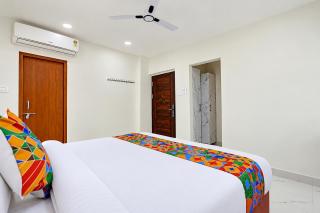 FabHotel Waah Homestay Luxury Rooms - 4