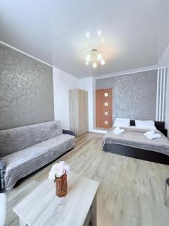Home67b - 5