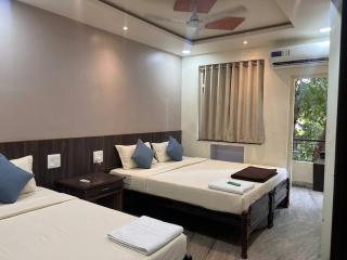 FabHotels Thornwood - 3