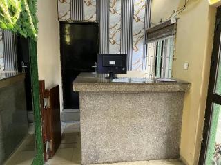 Peace Hotel - 2