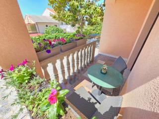 Apartments in Crikvenica 41042 - 2