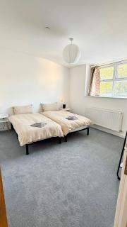 Bath House Holiday Apartments No9 - 2 bed - with view of Tunnels Beaches - 8