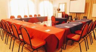 Country Chateau Hotel - 1