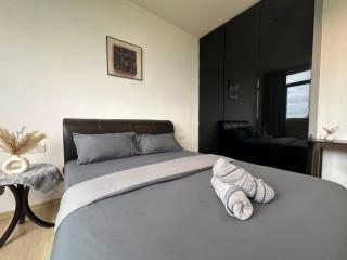 4pax, 2 Bedroom, Comfy Studio Unit at One One Eight, Island88 - 7