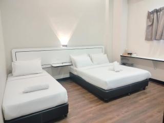 Swing & Pillows By iBILIK KOTA KEMUNING - 2