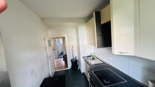 Bright Pankow Apartment with Balcony - 8