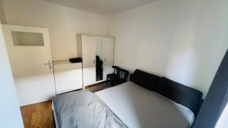 Bright Pankow Apartment with Balcony - 4