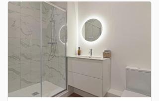 Bath House Holiday Apartments No3 - with Balcony - 4