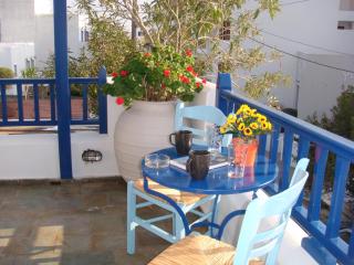 Boussetil Rooms CapAnMat - Tinos - 1