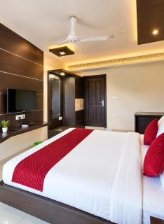 Hotel Aramana Airport Road - 2