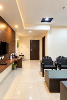 Hotel Aramana Airport Road - 8