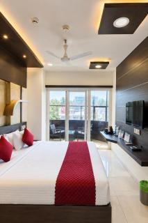 Hotel Aramana Airport Road - 9