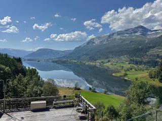 Scenic Voss Retreat - Lake & Mountain Views - 7