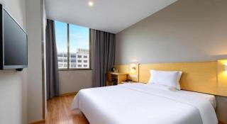 7 Days Inn Wuhan Hanyang Wanda Plaza - 2