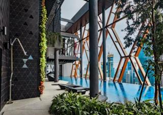 The Scarletz Suites nearby KLCC by TaheeenS - 9
