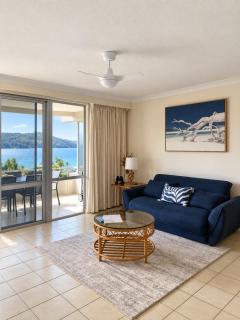 Poinciana 109 & Buggy Hamilton Island - 4