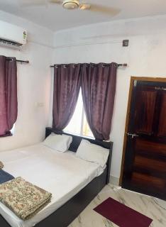 Silver Sand Beach Homestay Naveen Beach Road - 2