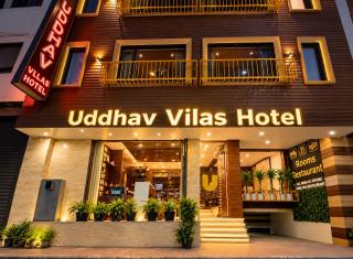 Uddhav Vilas A Family Hotel - 4