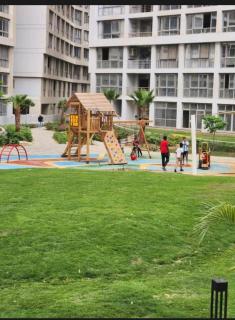 Stylish 2-Bedroom Apartment in a Quiet & Well-Maintained Compound - 3