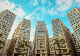 Stylish 2-Bedroom Apartment in a Quiet & Well-Maintained Compound - 0