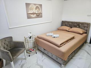 Studio centar Lazic 2 - 8