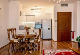 2BR Seaside Escape with Parking at Port Palace by Flat Mаnager - 5