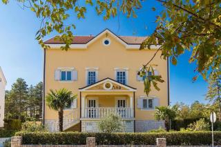Apartments in Jadranovo 42067 - 1