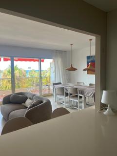 Thalassa Luxe Apartment Ocean View - 4