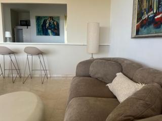 Thalassa Luxe Apartment Ocean View - 3
