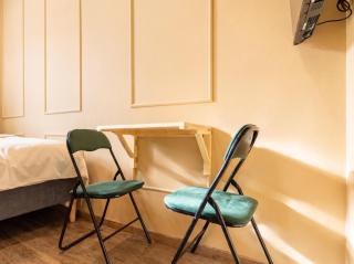 Bright 4BR Apartment Getaway Near Westbahnhof Station - 8