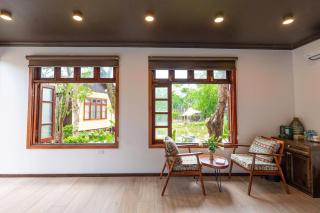 AXASOLA - Hidden Garden Bungalow - 1