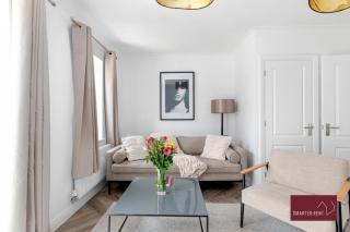 Wokingham - Three Bed House - Parking - 9