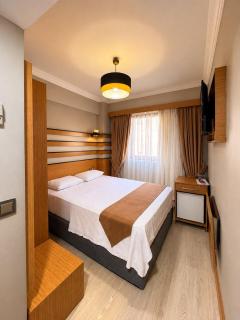 Quars Garden Hotel - 3