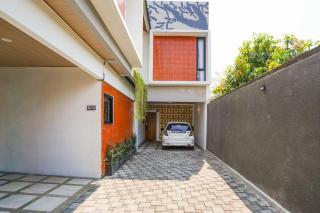 The Lavana Signature Mazovia Villa Yogyakarta - 3