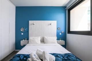 Beachcomber 2-Bedroom Apartment in Larnaca - 4