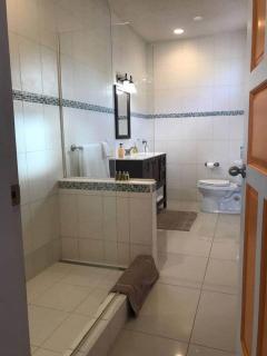 Beautiful beachfront one bedroom apartment on 1st floor - 1