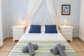Colonial Suite - 1