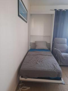 Les Avirons Appartement 1 Ch, piscine, terrasse et calme - 2